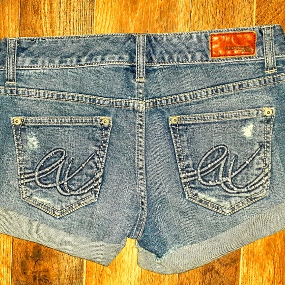 Express Jean Shorts - Picture 2 of 4